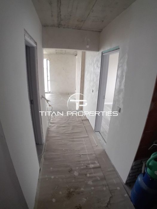 Двуетажна Къща, за продажба, кв. Сарафово