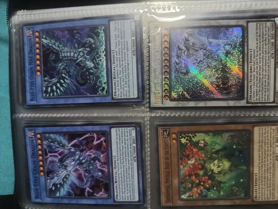 Vând individual cărți de  colectie yu-gi-oh