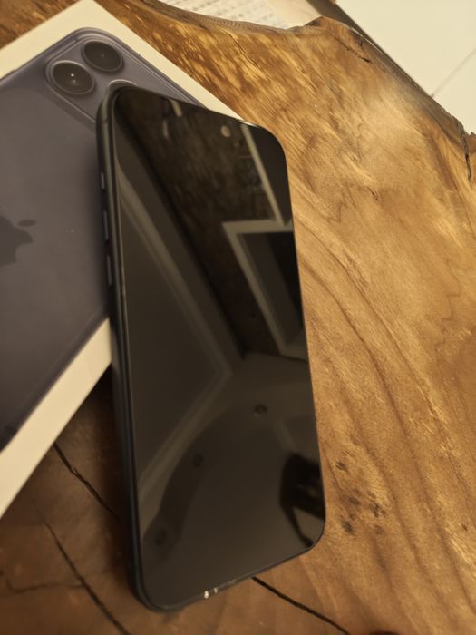 Iphone 17 pro max Deep Blue 512 с гаранция