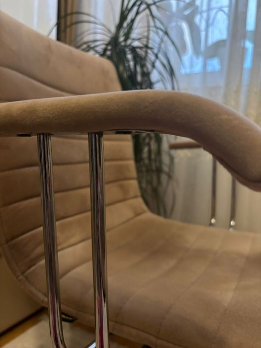 Scaun birou ca si nou