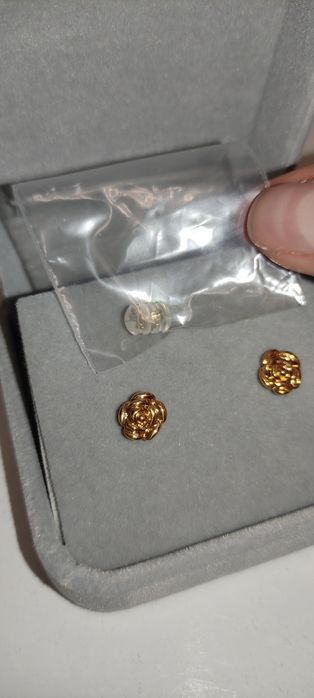 Серьги золото розочки 750 проба