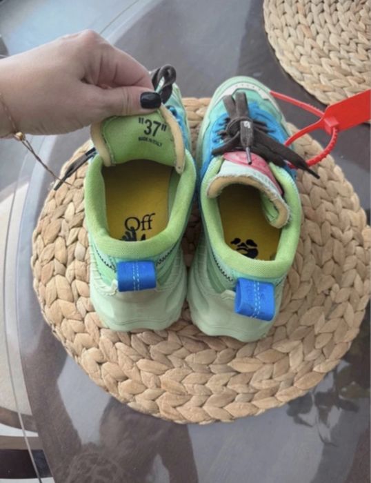 Sneakers off white