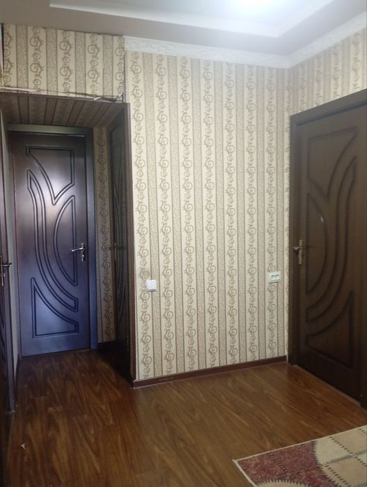 Кибрай сентирида жойлашган шинамгина квартира сотилади