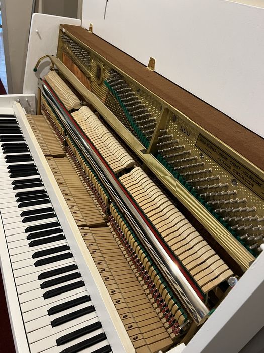 Акустично пиано Weinbach