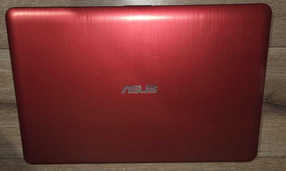 Продам ноутбук ASUS