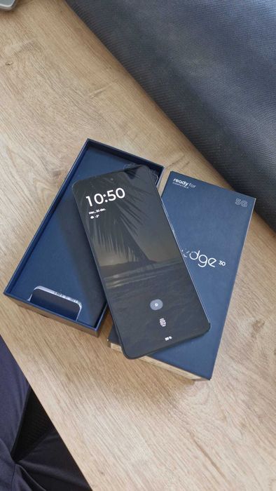 Motorola Edge 30