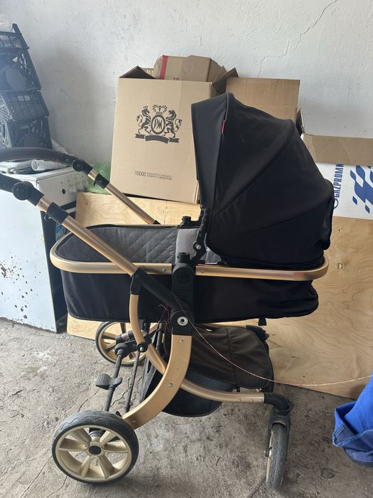 Продам коляски 2 штуки