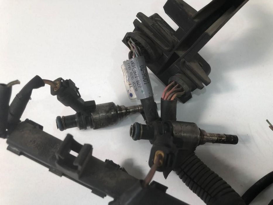 Injector Audi A4 (2007-2011) [8K2, B8] 1.8 tfsi CABB 06h906036f