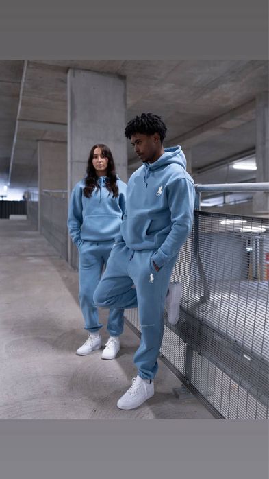 Двойка пара муж + жена