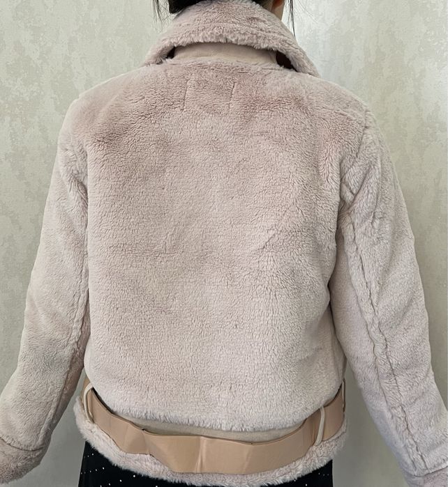 Дублёнка в нежно-розовом цвете