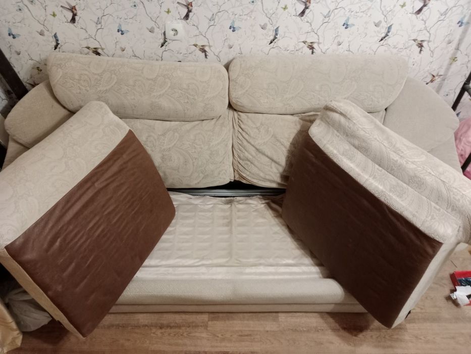 Продам диван б/у