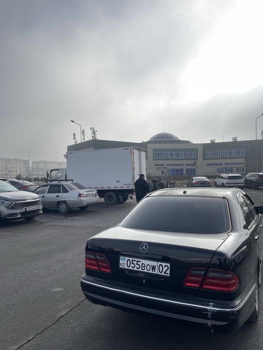 Продам обвес 210 мерседес E55