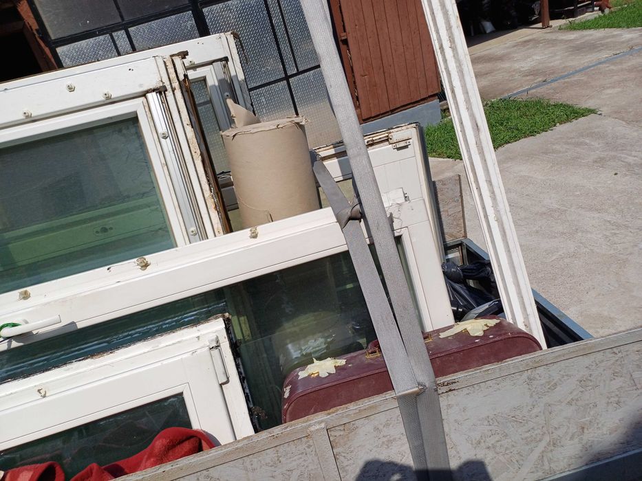 Geamuri termopane albe