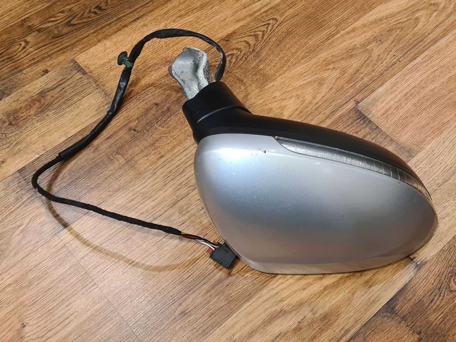 Дясно огледало VW Passat 8