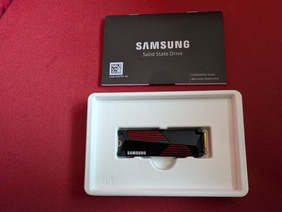НОВ | Samsung 990 Pro with Heatsink 4TB | NVMe SSD диск Gen4 | и за PS5 ъпгрейд | масивен радиатор с RGB LED | DRAM кеш | скорост до 7450 MB/s