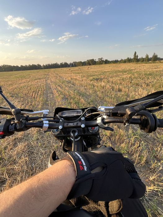 Продам Эндуро 250 куб мотоцикл