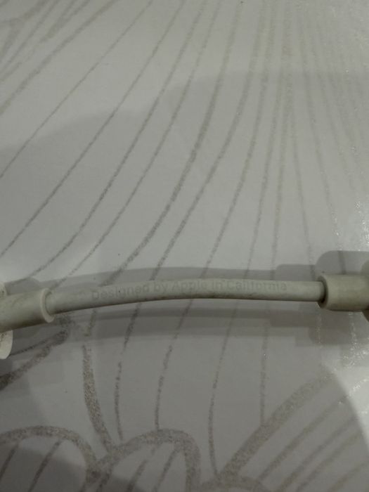 Переходник для наушников iPhone Lightning