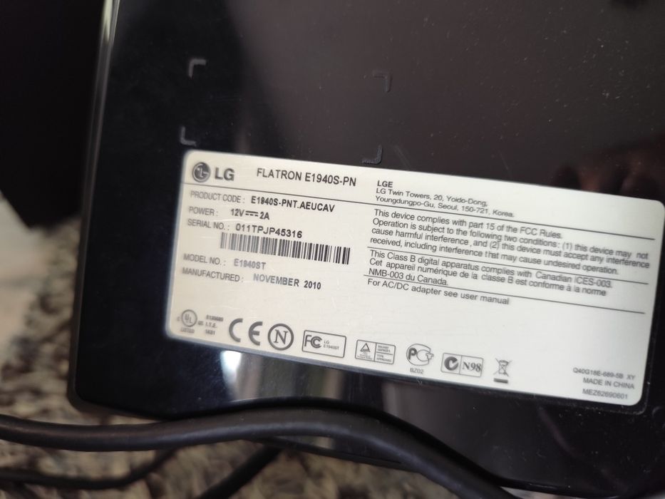 Настолен компютър HP пълен  комплект в много добро състояние пълен комплект