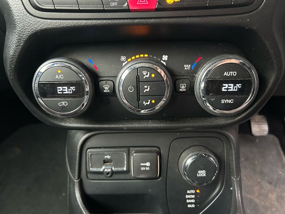 Panou climă Jeep Renegade 2017