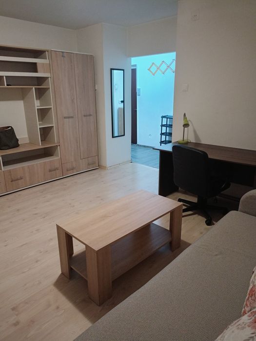 Garsoniera Racadau închiriere particular