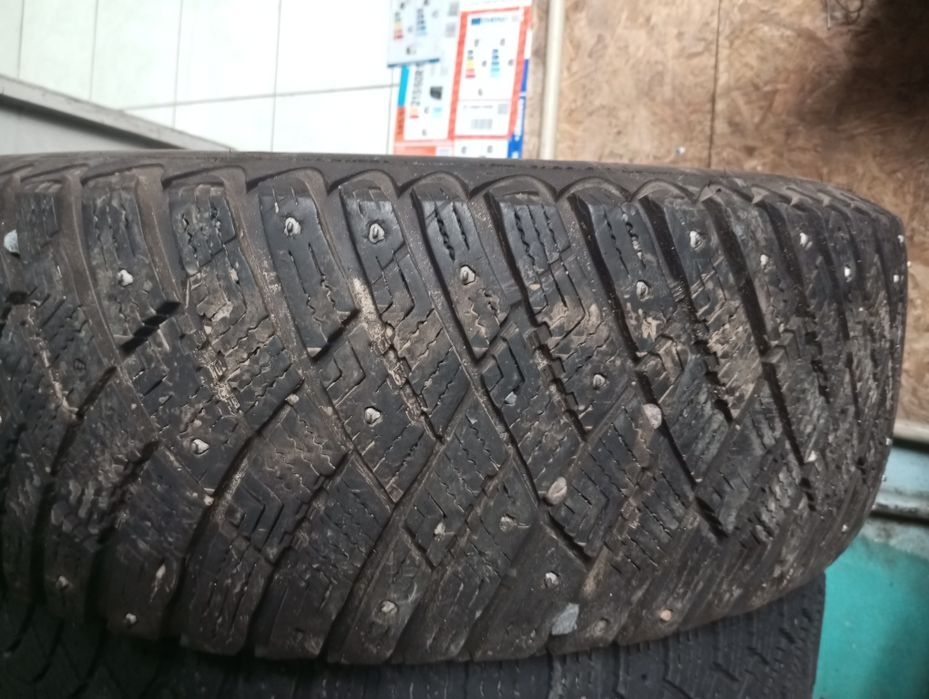 Продам шины недорого
