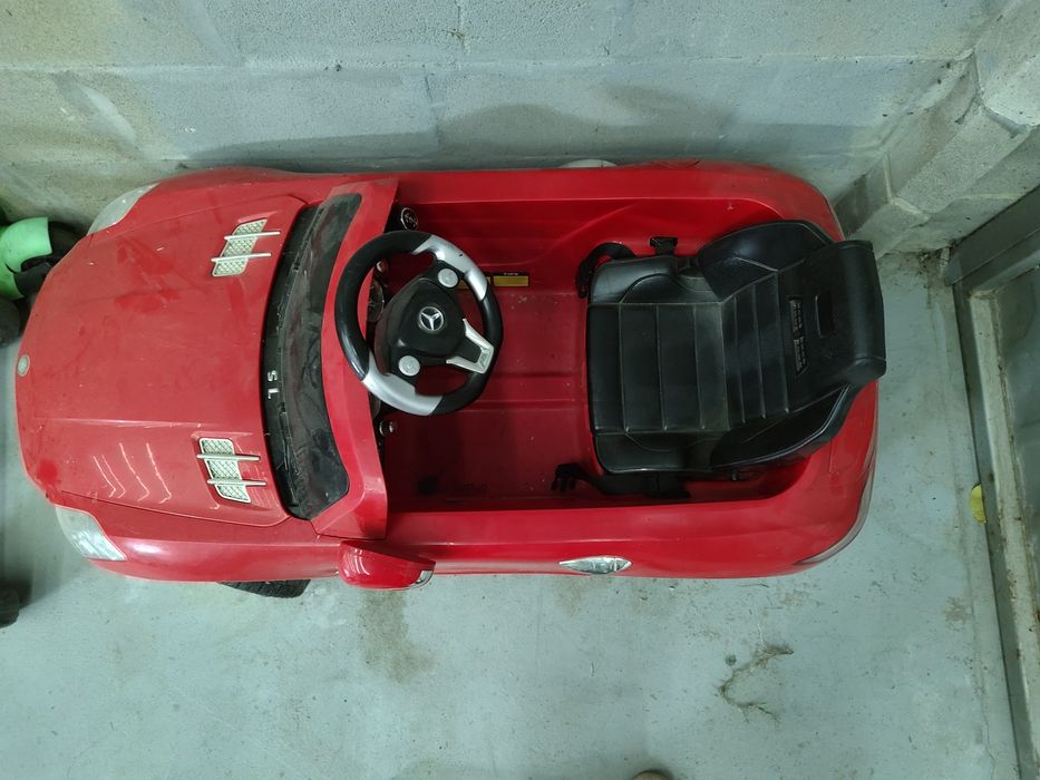 Акумулаторна Електрическа кола