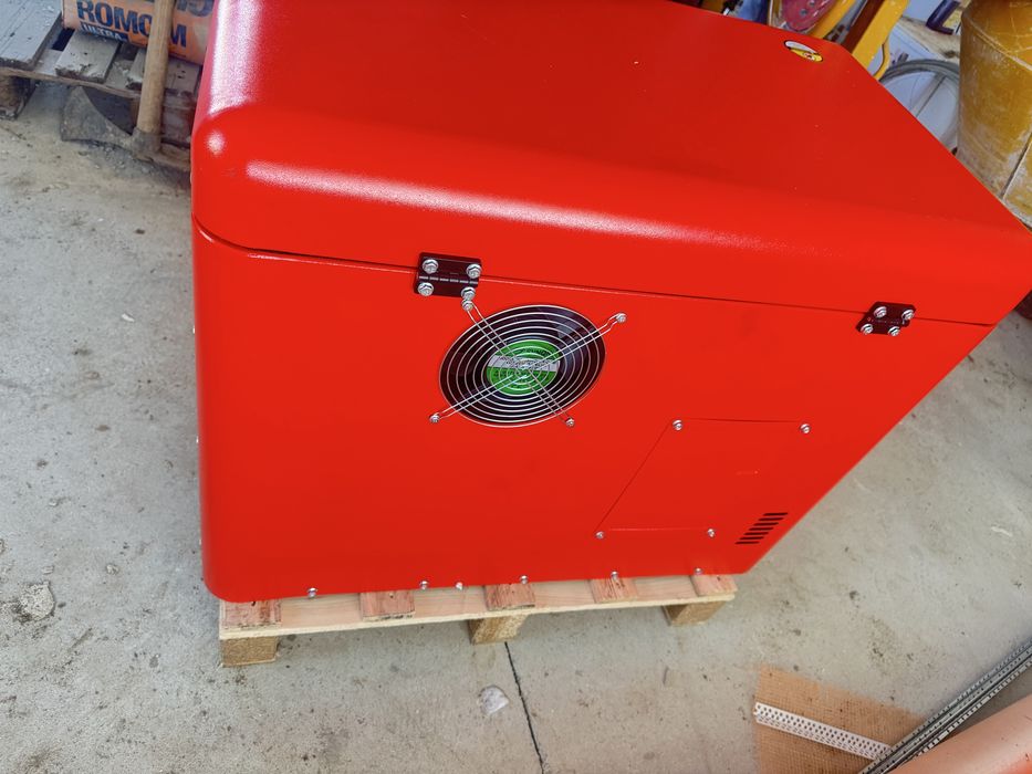 Generator trifazic 10kw pe benzins NOU Octombrie 2025