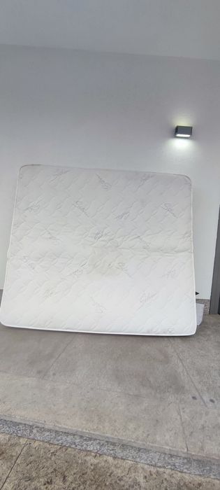 Отдам даром Матрас