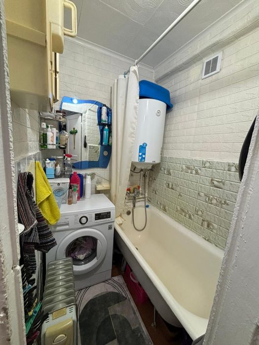 Продам квартиру район ЖДС