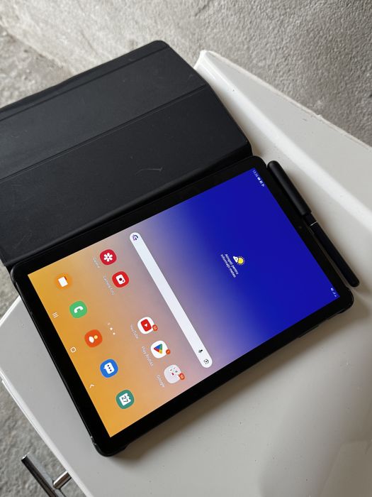 Vand Samsung Galaxy Tab S4 LTE + S Pen – merge cu cartelă SIM
