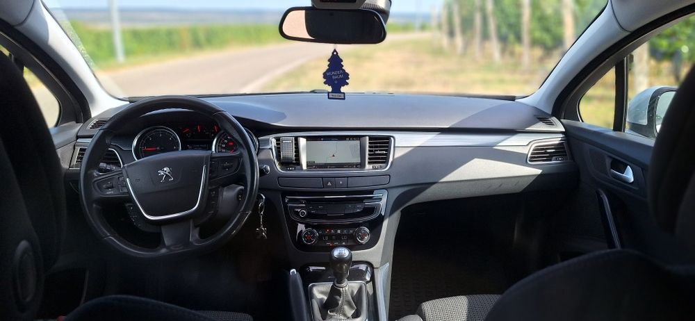 Vând peugeot 508 sw