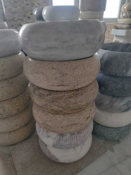 Vindem lavoare din piatra naturala, marmura, travertine, onyx