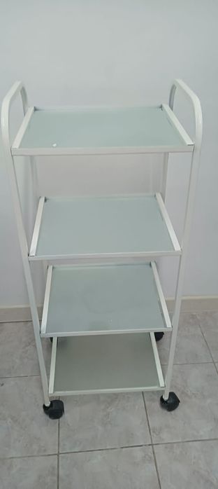 Продается тележка косметолога