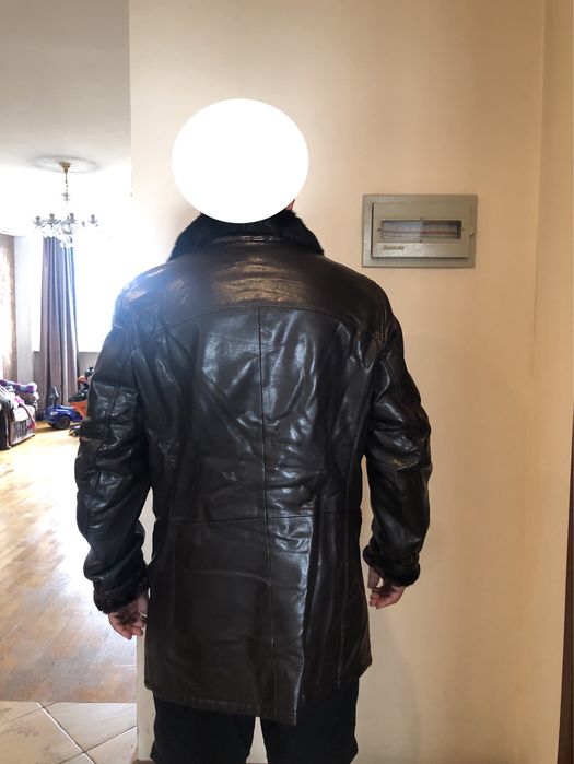 Продам кожаную куртку на меху