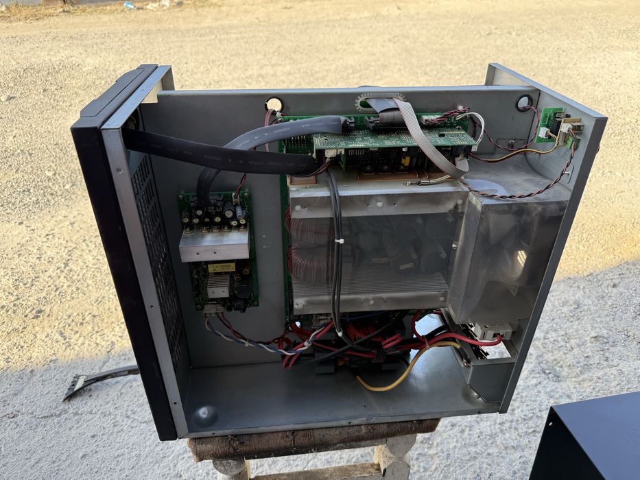 * AVT UPS источник безперебойного питания 10kVAH без аккумуляторный