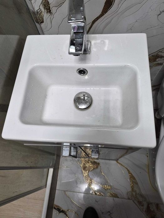 Corp dulap si chiuveta pentru baie 40 cm - 36 cm - 86 cm