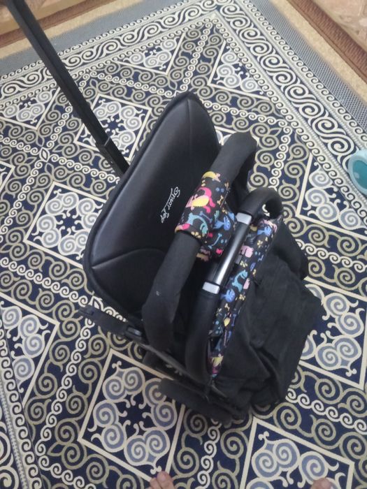 Продам коляску летнюю