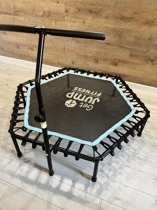 Продам Джампинг батут