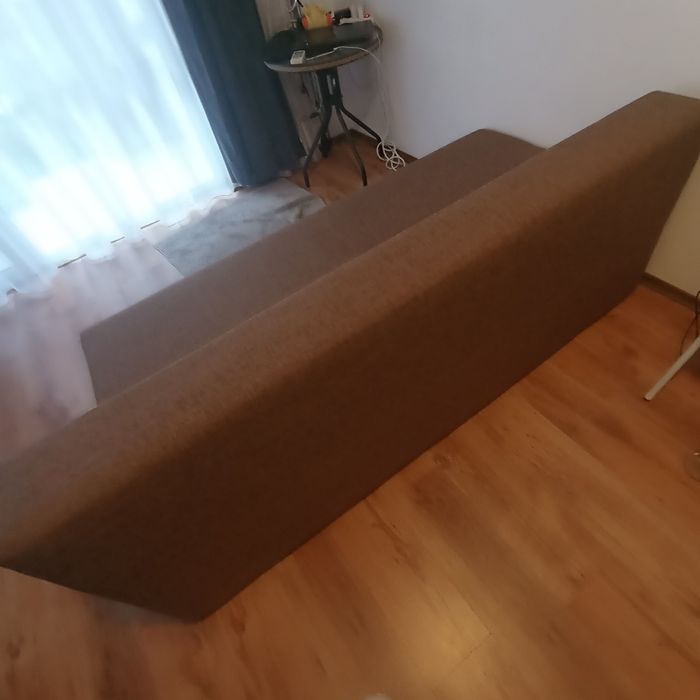 Разтегателен диван