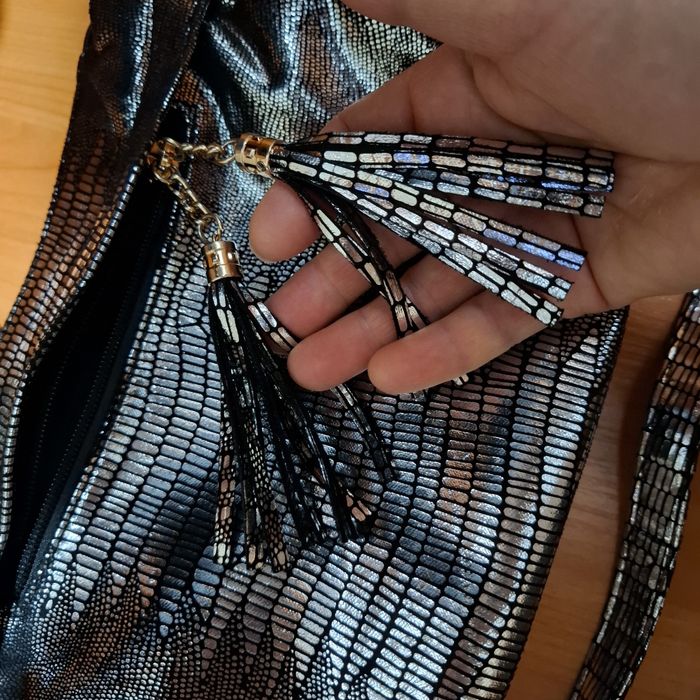 Сумка әйелдерге,жаңа.