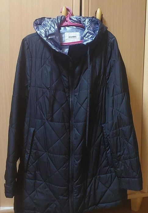 Продам куртку женскую