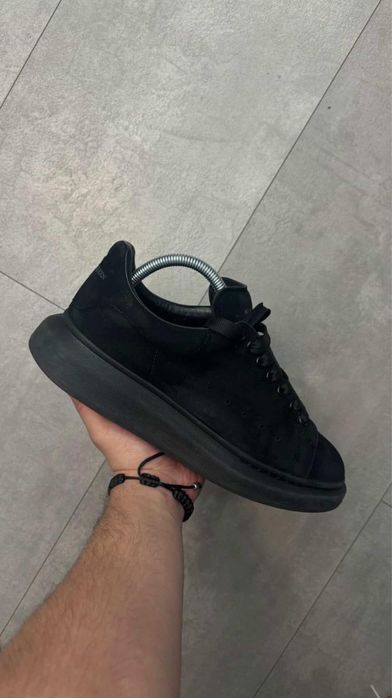 Sneakersi alexander mcqeen marimea 42