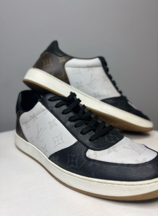 Маратонки Rivoli Sneaker - LOUIS VUITTON