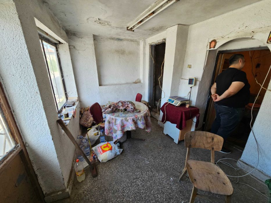 Продава се Къща в Разград, Житница - 140 кв.м за 715 €/кв.м - Снимка #12