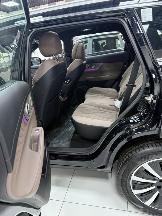 Семейный ГИБРИДНЫЙ кроссовер TIGGO 8 HYBRID
