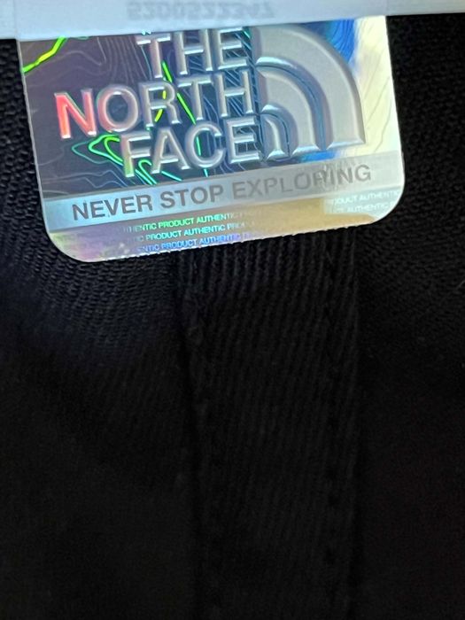 The North Face & Under Armour Шапки