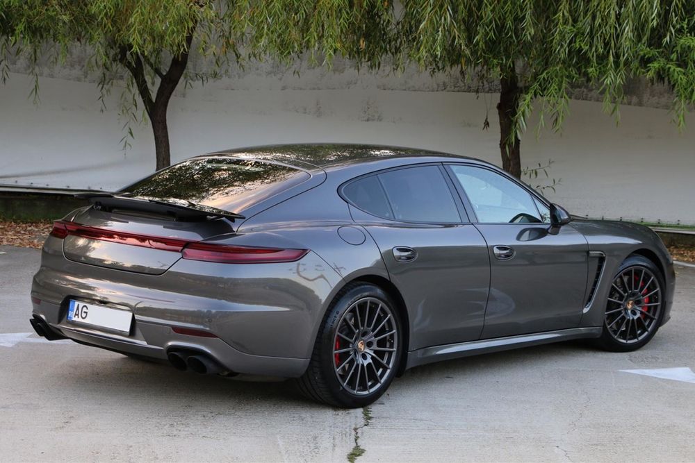 Porsche Panamera GTS // Facelift // 441 Cp // Frane Ceramice  // Full