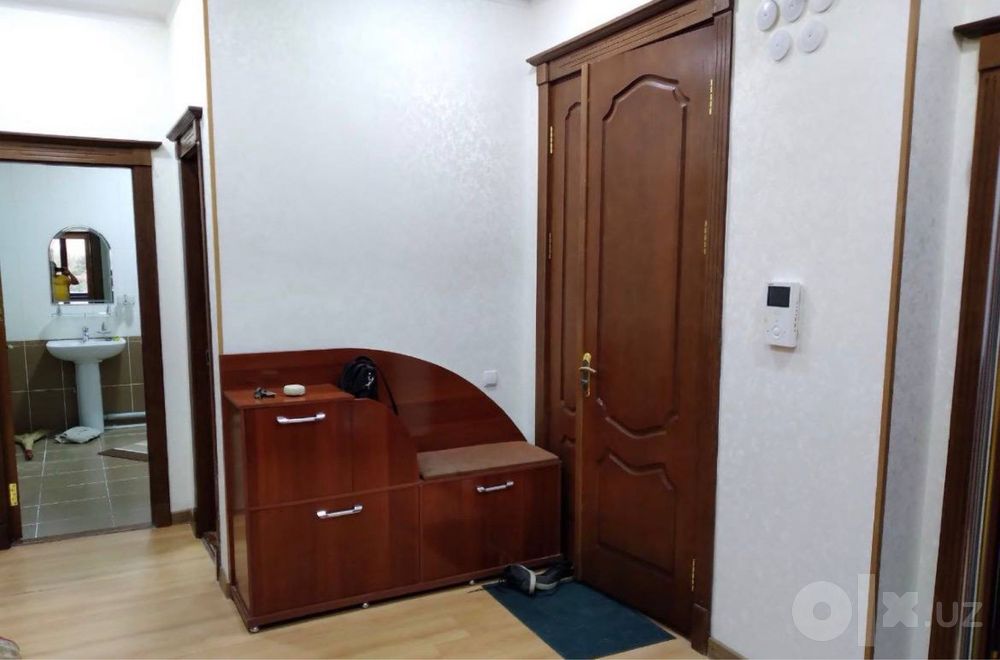 Новоий куча 3/5/7 Тоза ремонт Обш: 110 кВ.м Ор.р:Пахтакор метро,Навоий