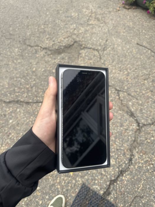iPhone 12 pro 256gb