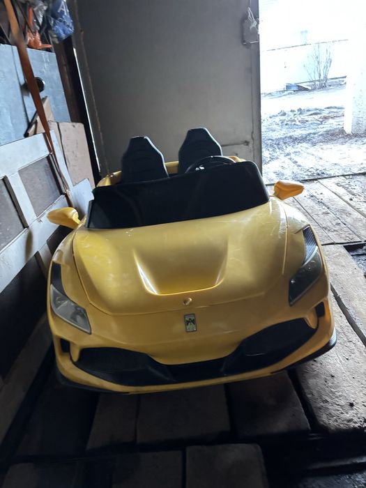 Продается детский машинка